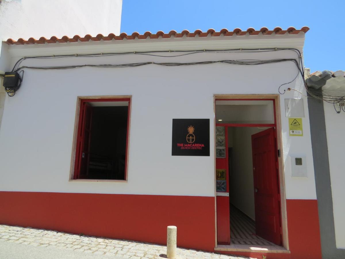 The Macarena Beach Hostel Lagos Exterior photo